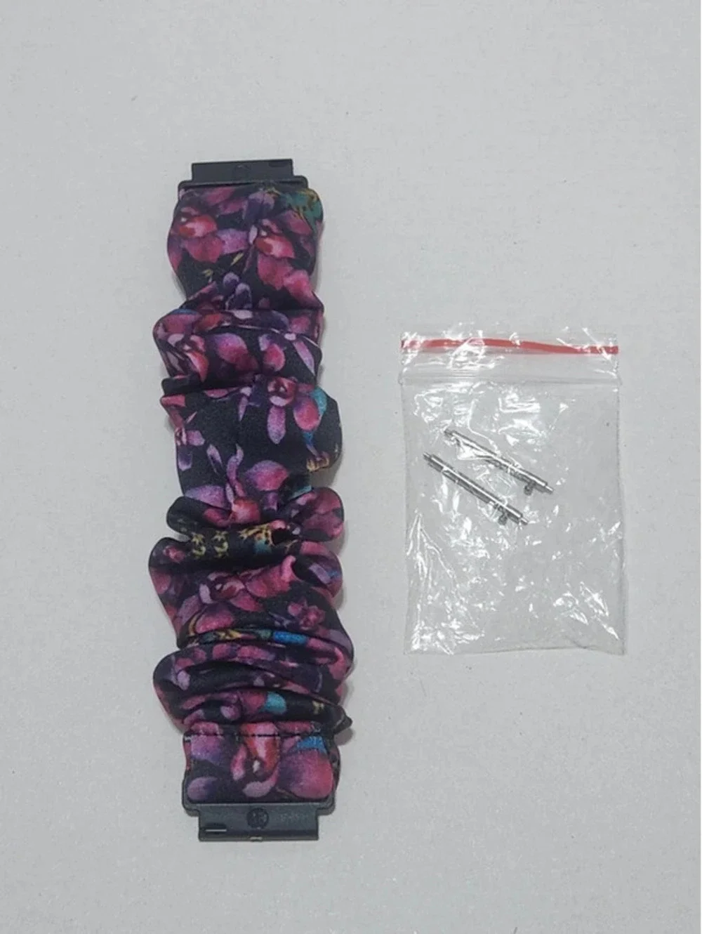 Scrunchies Watch Band for 20mm, Compatible with Samsung 7, 6, 5, 4  Color: Black